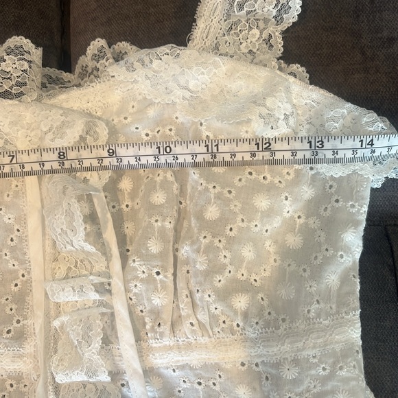 NWT Lacey White eyelet top size Small - Picture 7 of 12